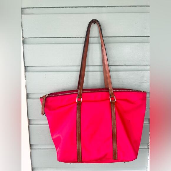 Dooney and Bourke wayfarer tote bag red nylon shoulder bag leather strap fall - Picture 6 of 16